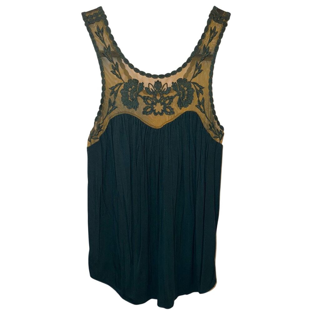 American Eagle Soft & Sexy Green Tank w Floral Embroidery